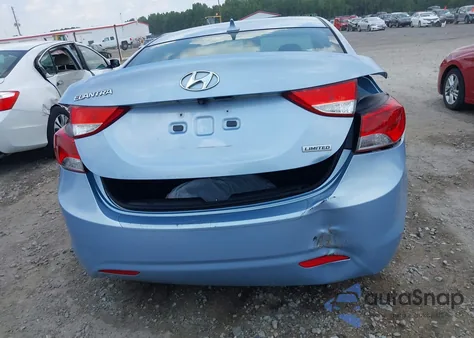 2013 Hyundai Elantra Limited z USA, uszkodzony, nr VIN KMHDH4AE3DU634618